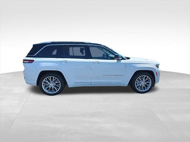 used 2022 Jeep Grand Cherokee car, priced at $39,678