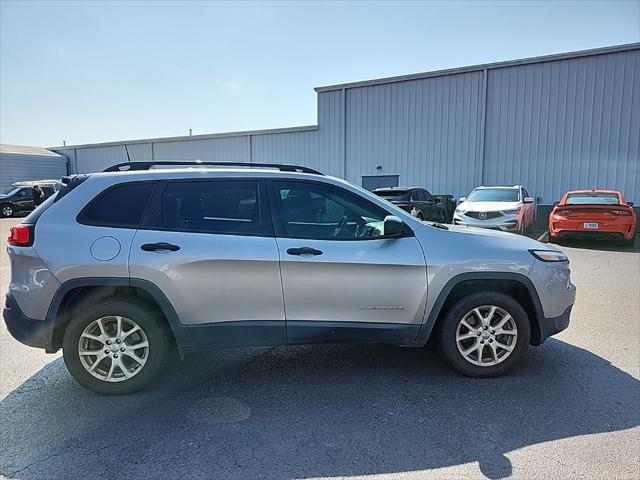 used 2017 Jeep Cherokee car, priced at $16,495