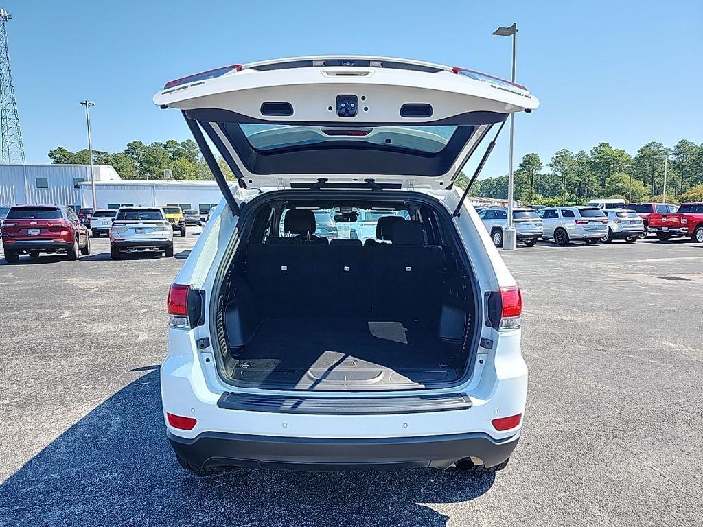 used 2021 Jeep Grand Cherokee car, priced at $21,995