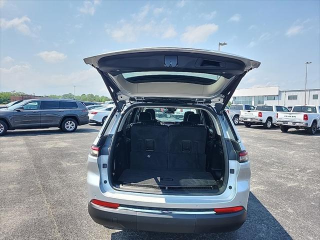 used 2021 Jeep Grand Cherokee L car, priced at $30,833