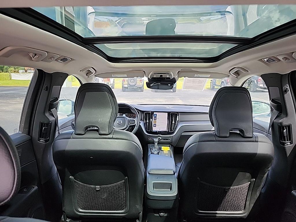 used 2021 Volvo XC60 car, priced at $26,595