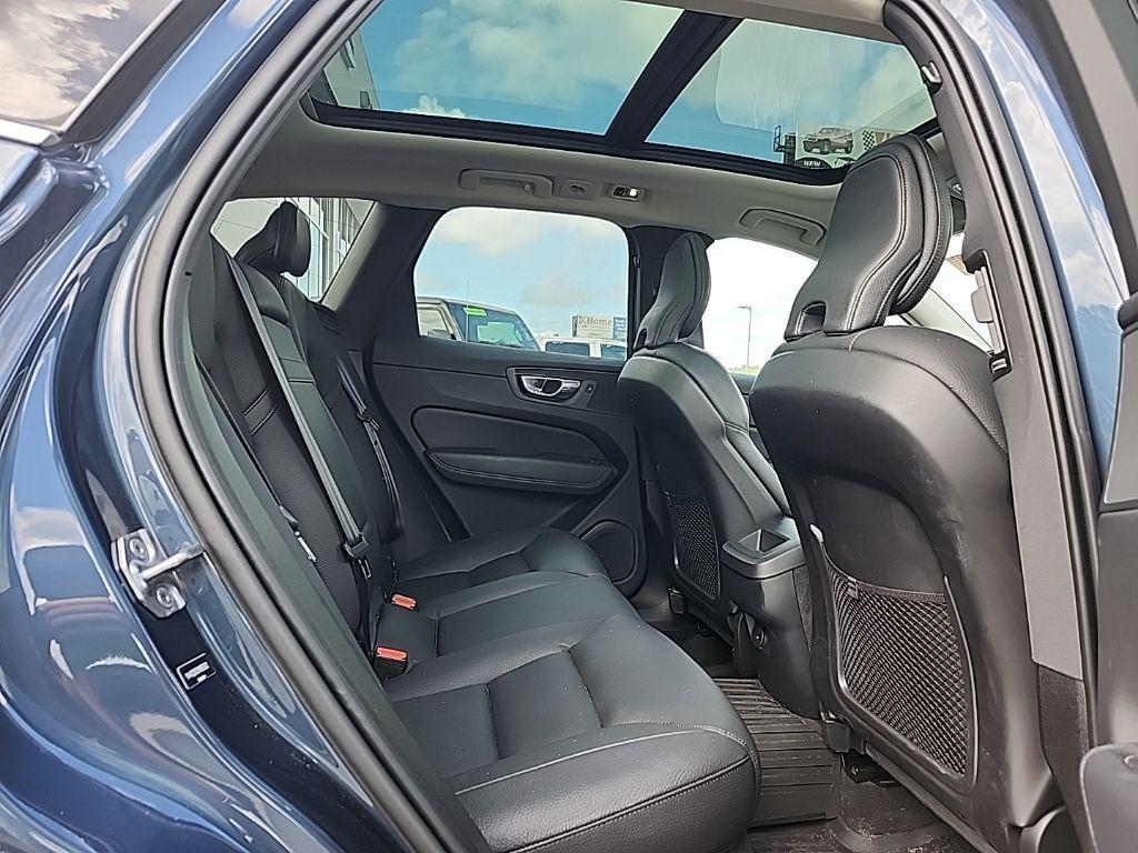 used 2021 Volvo XC60 car, priced at $26,595