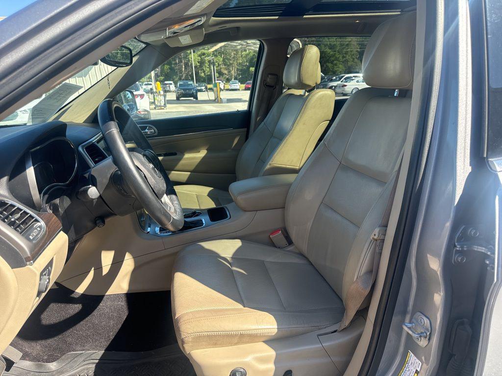 used 2018 Jeep Grand Cherokee car, priced at $14,995