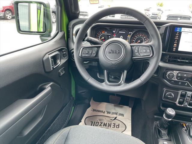 new 2025 Jeep Wrangler car, priced at $44,608