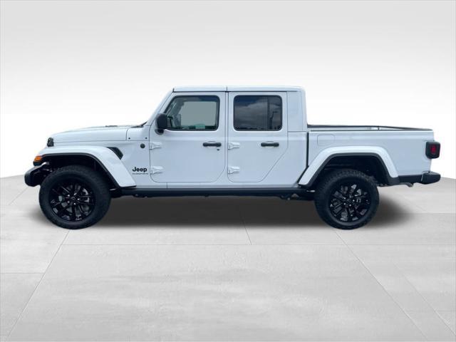 new 2024 Jeep Gladiator car, priced at $39,545