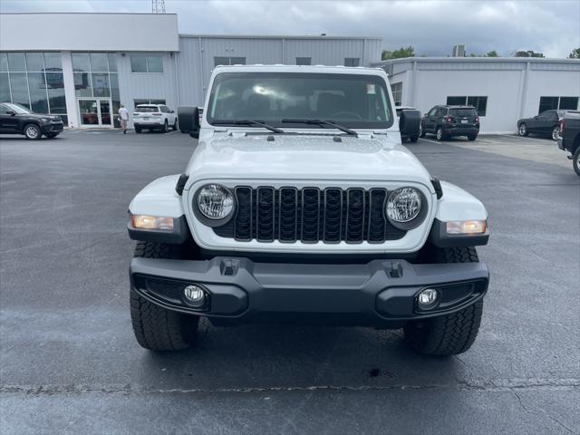 new 2024 Jeep Gladiator car, priced at $39,545