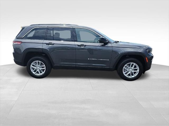new 2025 Jeep Grand Cherokee car, priced at $38,702