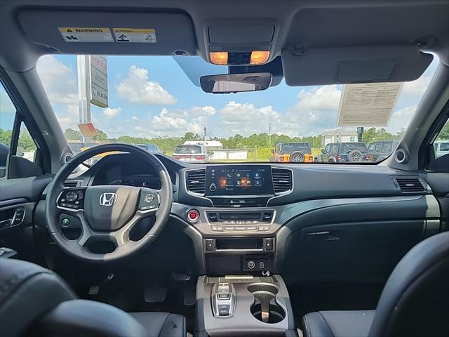 used 2022 Honda Pilot car, priced at $30,695
