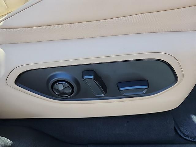 new 2025 Jeep Grand Cherokee car, priced at $48,095