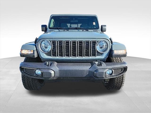 new 2025 Jeep Gladiator car, priced at $41,500