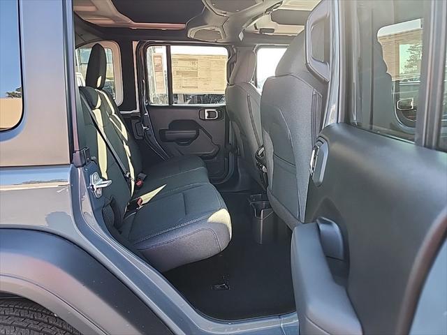 new 2025 Jeep Wrangler car, priced at $47,405