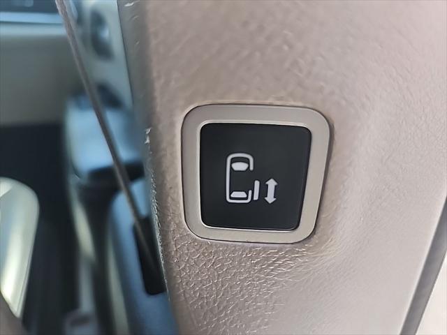 used 2022 Chrysler Pacifica Hybrid car, priced at $19,900