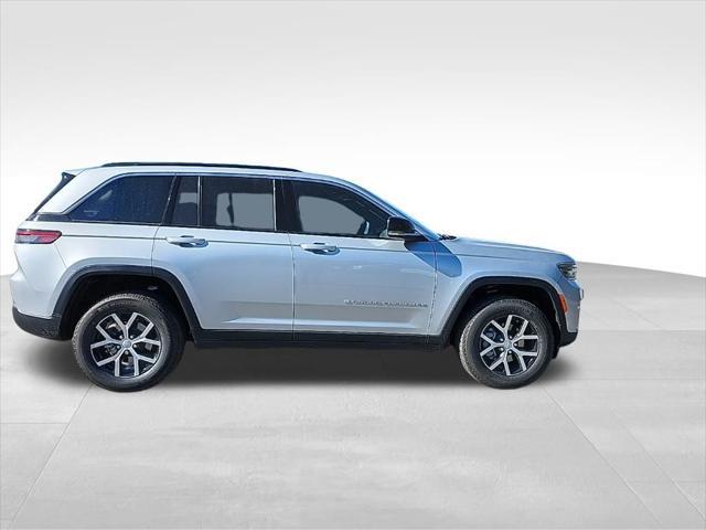 new 2025 Jeep Grand Cherokee car, priced at $43,790