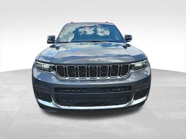 new 2025 Jeep Grand Cherokee car, priced at $48,552