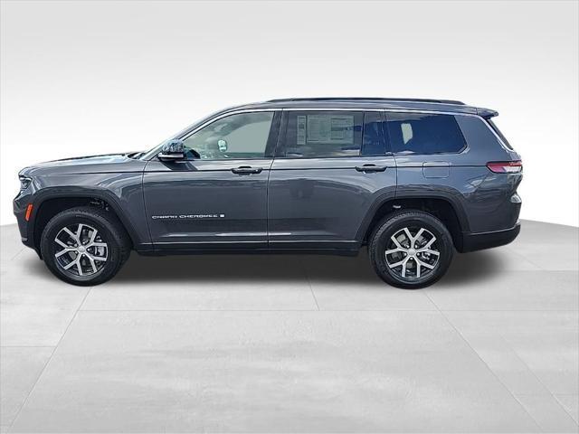 new 2025 Jeep Grand Cherokee car, priced at $48,552