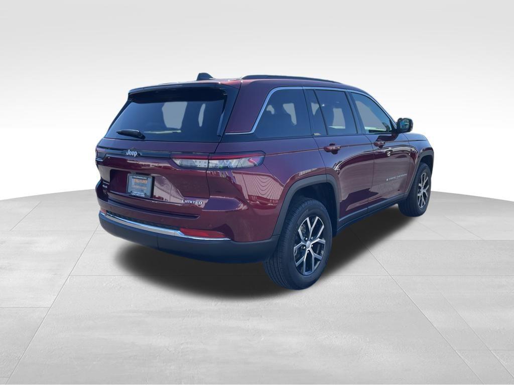 new 2025 Jeep Grand Cherokee car, priced at $45,335
