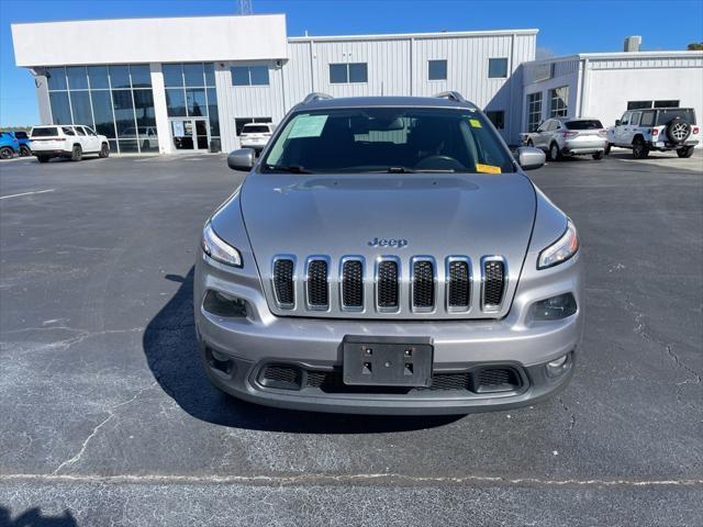 used 2017 Jeep Cherokee car, priced at $15,495