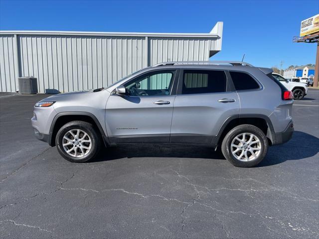 used 2017 Jeep Cherokee car, priced at $15,495