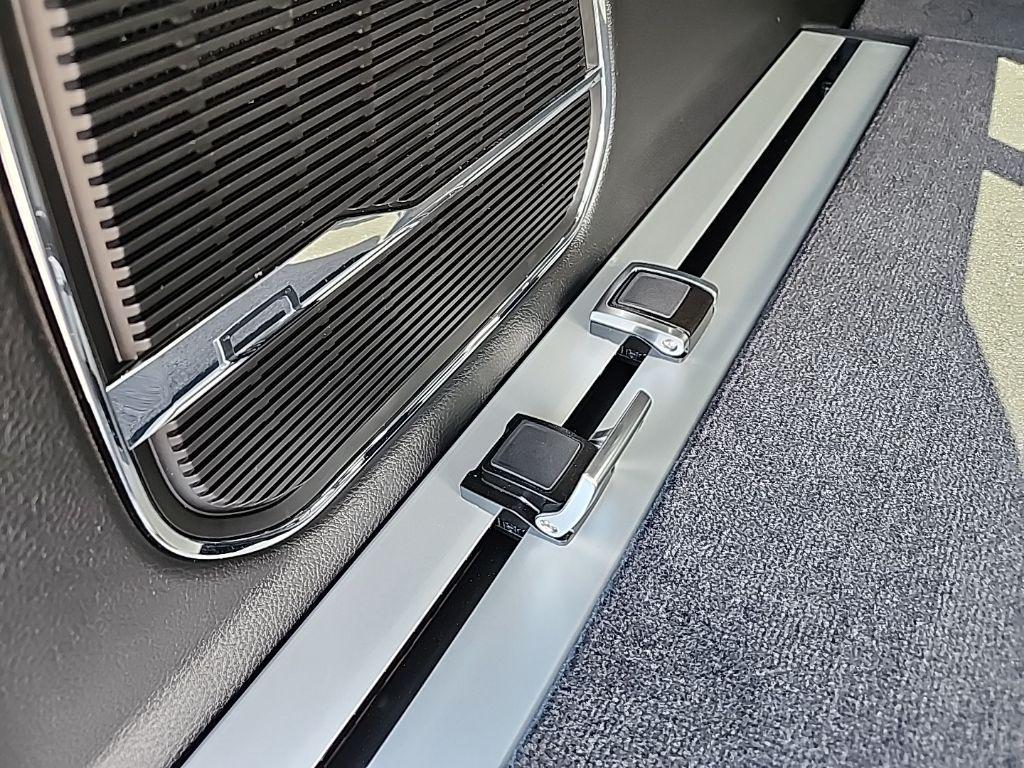 new 2025 Jeep Wagoneer car, priced at $73,379