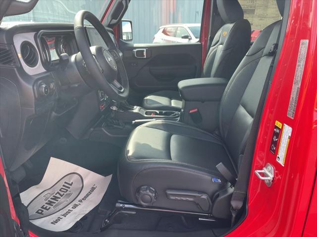 new 2025 Jeep Wrangler car, priced at $52,088