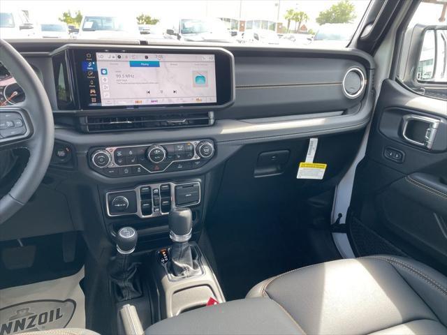 new 2025 Jeep Gladiator car, priced at $41,171