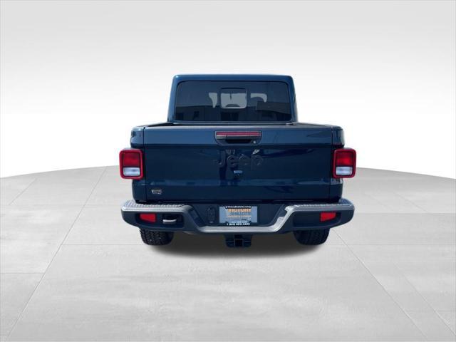 new 2025 Jeep Gladiator car, priced at $44,035