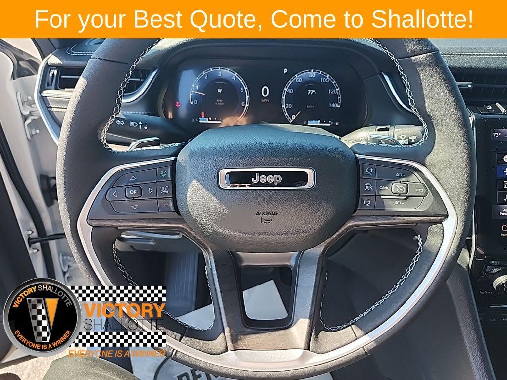 new 2025 Jeep Grand Cherokee car, priced at $45,052