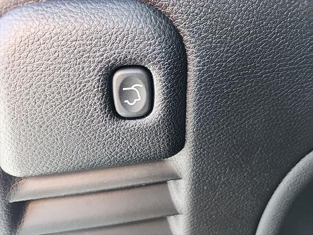 used 2021 Jeep Grand Cherokee car, priced at $31,495