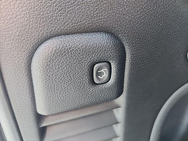 used 2021 Jeep Grand Cherokee car, priced at $31,495