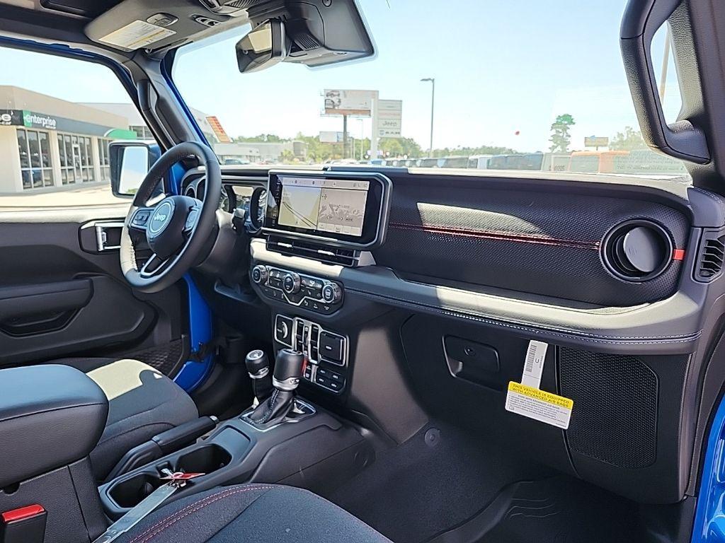 new 2025 Jeep Wrangler car, priced at $59,427