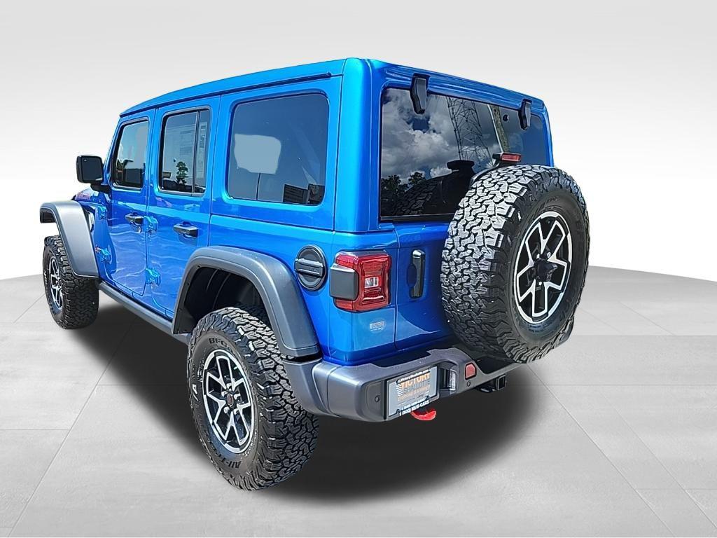 new 2025 Jeep Wrangler car, priced at $59,427