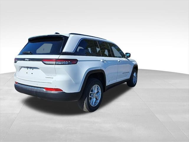 new 2025 Jeep Grand Cherokee car, priced at $37,080