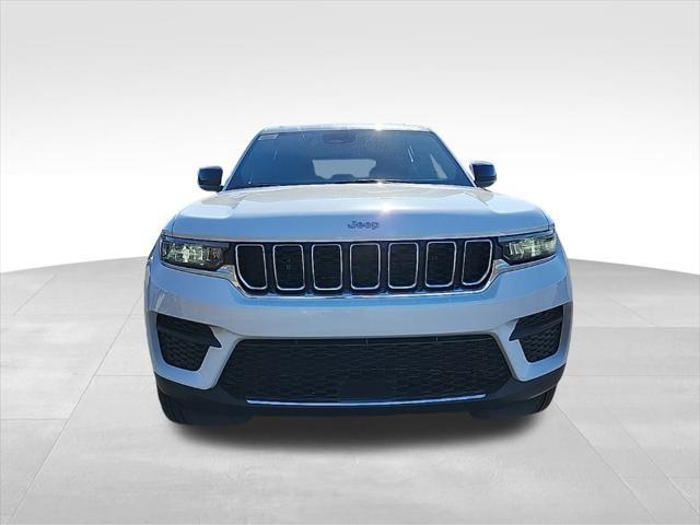 new 2025 Jeep Grand Cherokee car, priced at $37,080