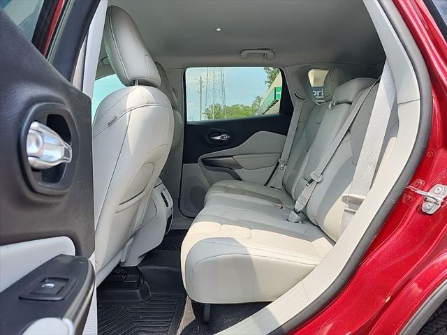 used 2021 Jeep Cherokee car, priced at $19,995