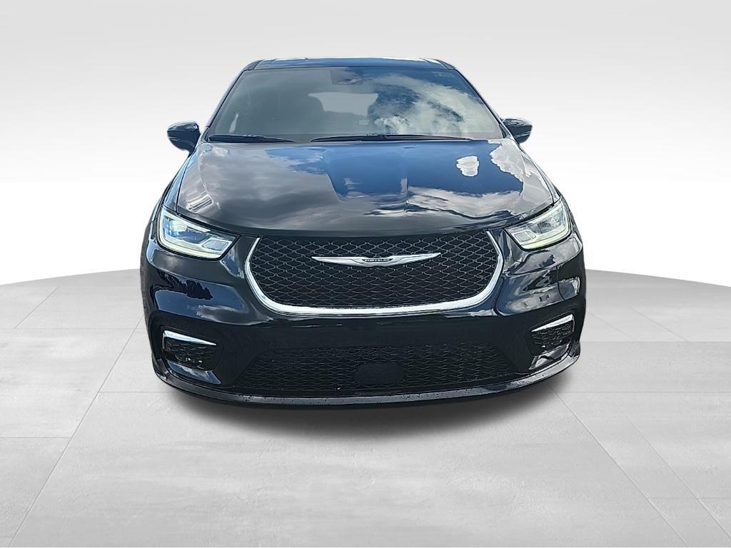 new 2026 Chrysler Pacifica car, priced at $41,219