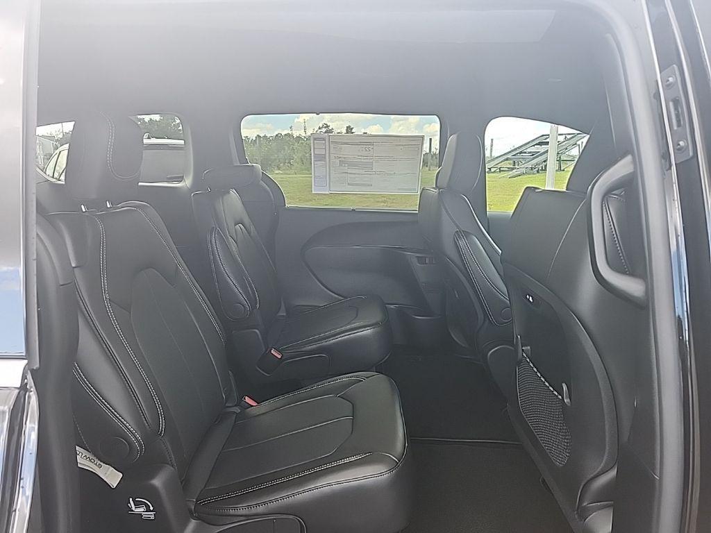 new 2026 Chrysler Pacifica car, priced at $41,219
