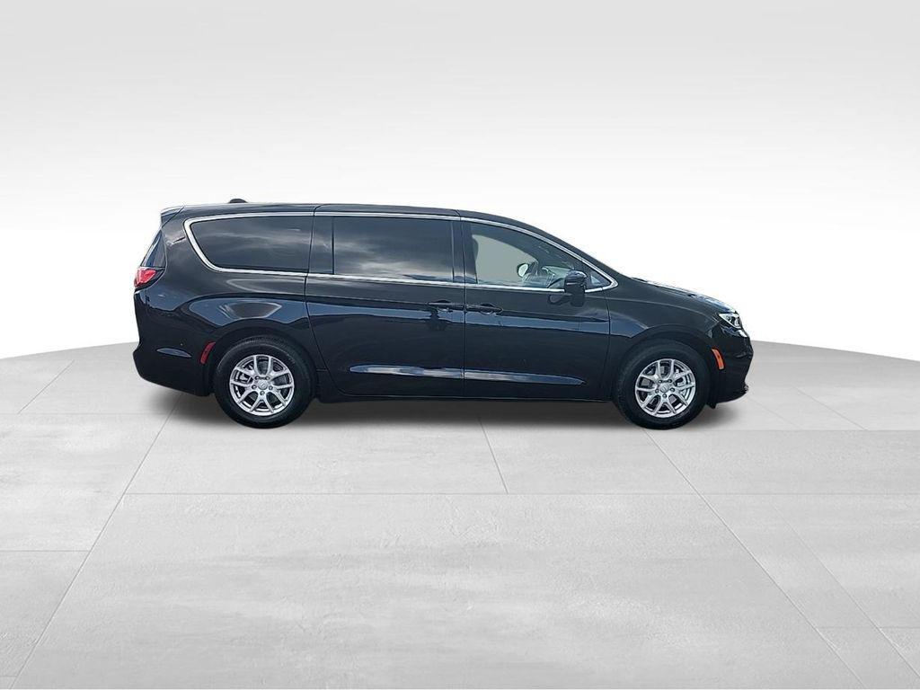 new 2026 Chrysler Pacifica car, priced at $41,219