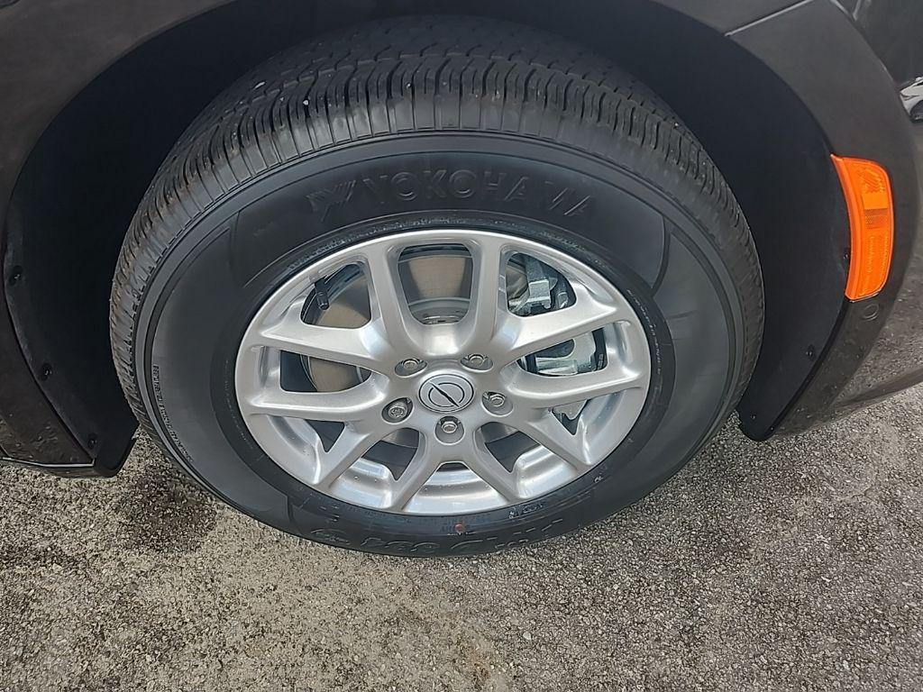 new 2026 Chrysler Pacifica car, priced at $41,219