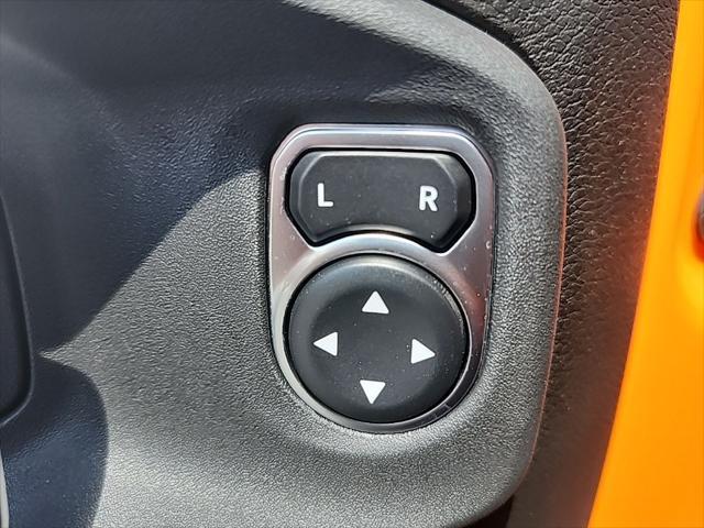new 2025 Jeep Wrangler car, priced at $46,488