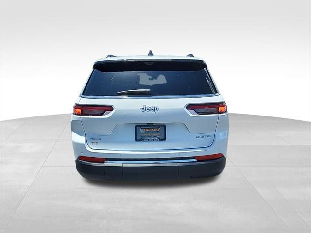 new 2025 Jeep Grand Cherokee car, priced at $48,043