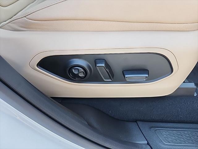 new 2025 Jeep Grand Cherokee car, priced at $48,043