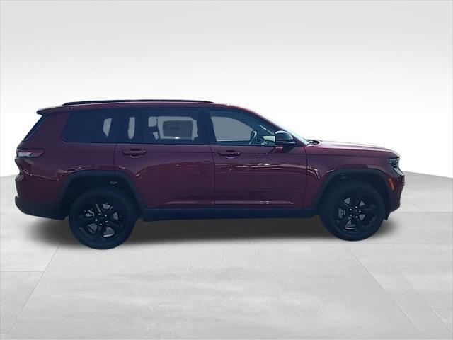 new 2023 Jeep Grand Cherokee car, priced at $45,000