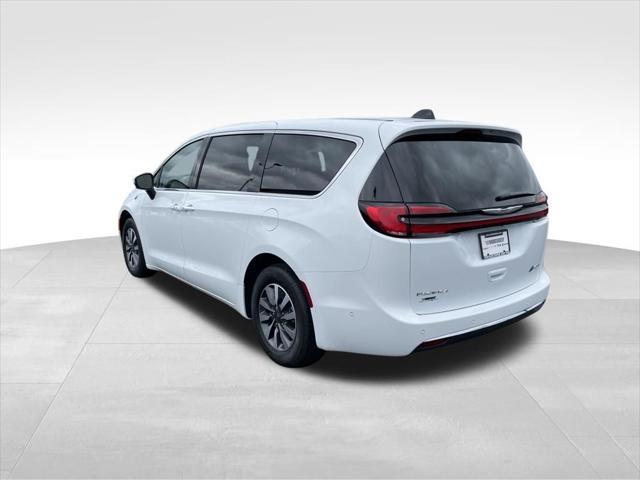 new 2023 Chrysler Pacifica Hybrid car, priced at $52,000