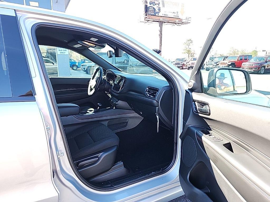 new 2025 Dodge Durango car, priced at $44,925
