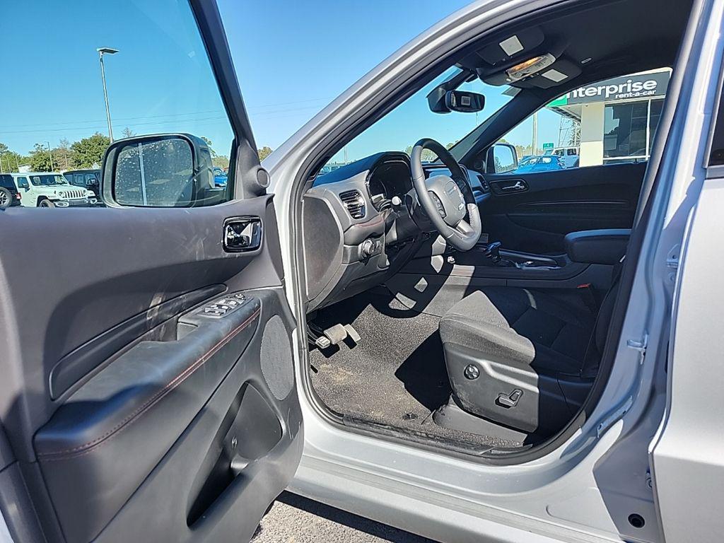 new 2025 Dodge Durango car, priced at $44,925
