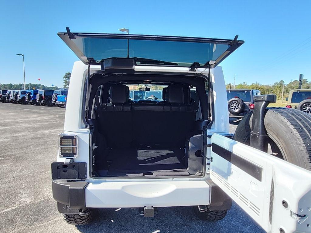 used 2013 Jeep Wrangler Unlimited car, priced at $16,695