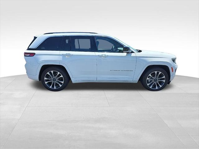 used 2023 Jeep Grand Cherokee car, priced at $39,495