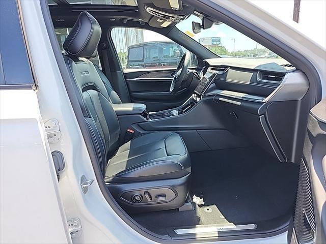 used 2023 Jeep Grand Cherokee car, priced at $39,495