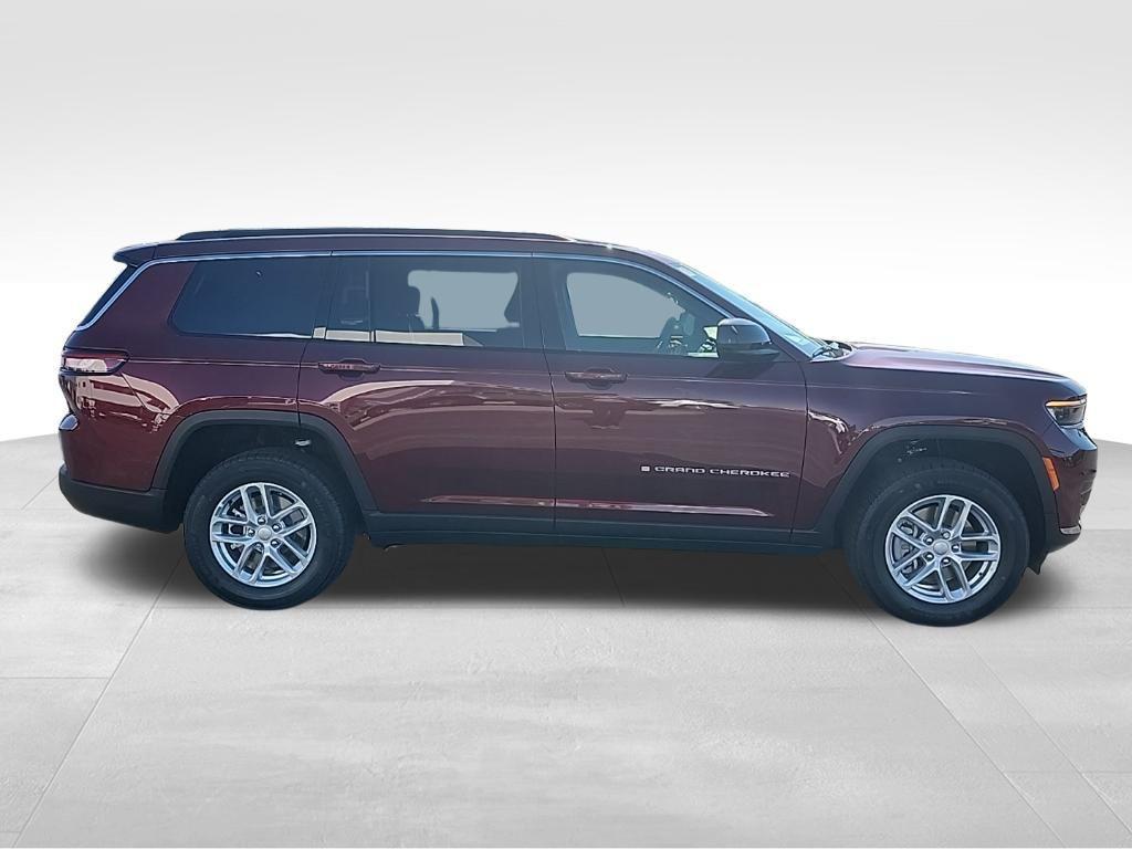 new 2025 Jeep Grand Cherokee car, priced at $41,292