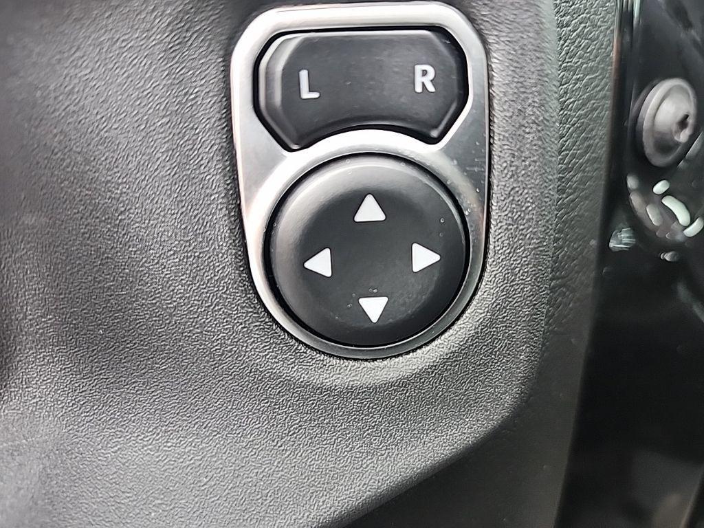 new 2025 Jeep Gladiator car, priced at $42,607